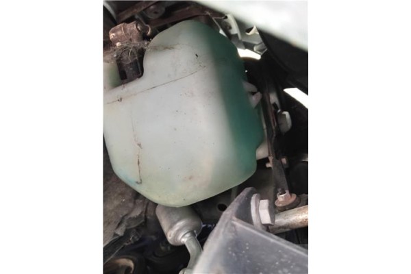Recambio de deposito limpiaparabrisas para peugeot 207 sw 1.6 hdi referencia OEM IAM 6431F3  