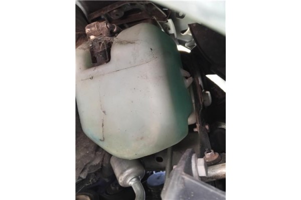 Recambio de deposito limpiaparabrisas para peugeot 207 sw 1.6 hdi referencia OEM IAM 6431F3  