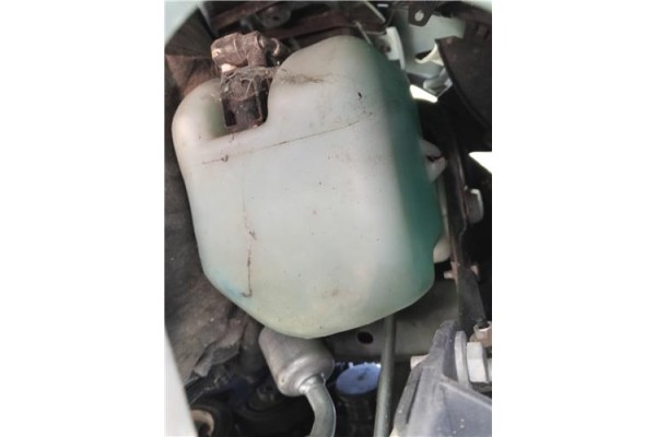 Recambio de deposito limpiaparabrisas para peugeot 207 sw 1.6 hdi referencia OEM IAM 6431F3  
