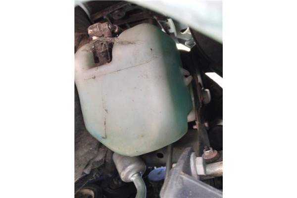 Recambio de deposito limpiaparabrisas para peugeot 207 sw 1.6 hdi referencia OEM IAM 6431F3  