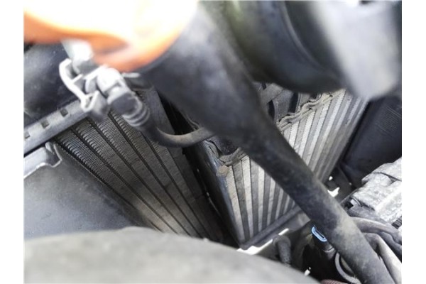 Recambio de intercooler para peugeot 207 sw 1.6 hdi referencia OEM IAM 0384J4  