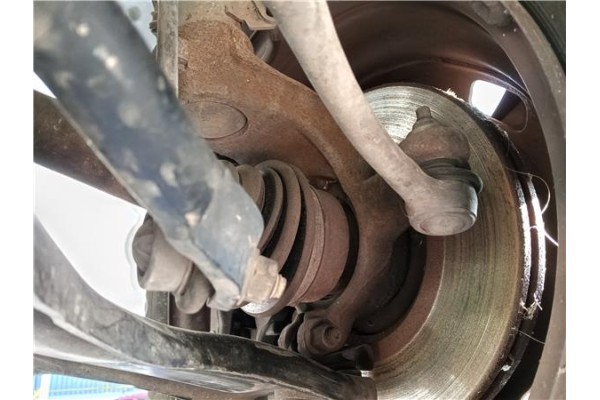 Recambio de mangueta delantero derecha para peugeot 207 sw 1.6 hdi referencia OEM IAM 364790  