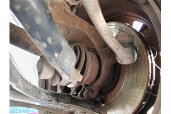 Recambio de mangueta delantero derecha para peugeot 207 sw 1.6 hdi referencia OEM IAM 364790  