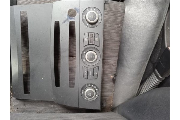Recambio de mandos climatizador para bmw serie 5 touring (e61) 3.0 530d referencia OEM IAM   