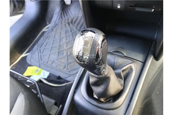 Recambio de palanca de cambio para peugeot 207 sw 1.6 hdi referencia OEM IAM 2400CJ 2400HP 