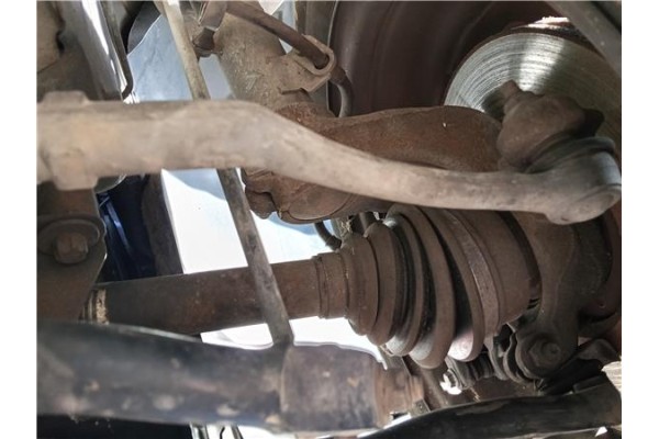 Recambio de palier delantero derecho para peugeot 207 sw 1.6 hdi referencia OEM IAM 9656135080 3273KR 