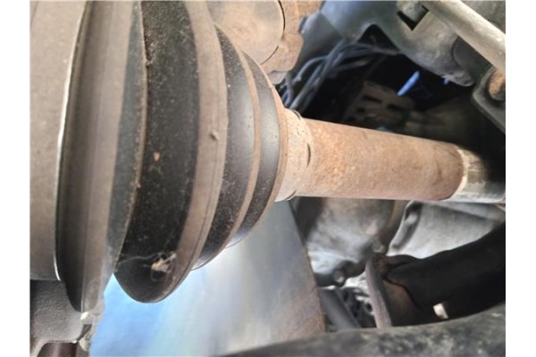 Recambio de palier delantero izquierdo para peugeot 207 sw 1.6 hdi referencia OEM IAM 9656135180 1338447 