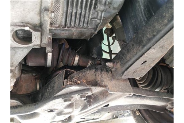 Recambio de palier delantero izquierdo para peugeot 207 sw 1.6 hdi referencia OEM IAM 9656135180 1338447 