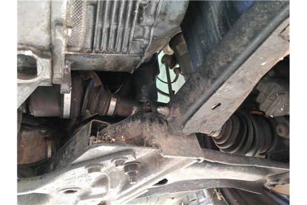 Recambio de palier delantero izquierdo para peugeot 207 sw 1.6 hdi referencia OEM IAM 9656135180 1338447 