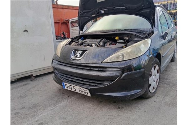 Recambio de paragolpes delantero para peugeot 207 sw 1.6 hdi referencia OEM IAM 7401EN  