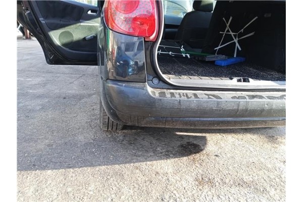 Recambio de paragolpes trasero para peugeot 207 sw 1.6 hdi referencia OEM IAM 7410EH  