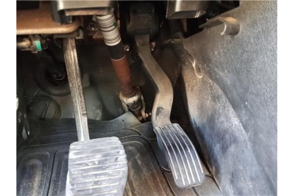 Recambio de pedal acelerador para peugeot 207 sw 1.6 hdi referencia OEM IAM 1601T5 9835904480 