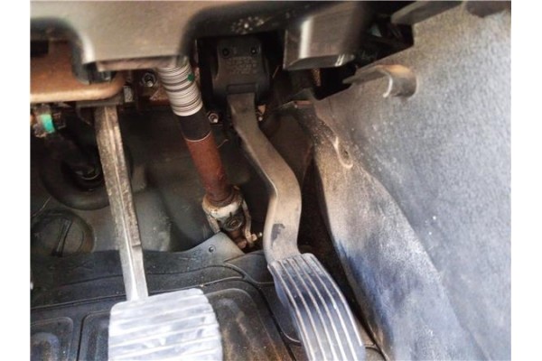 Recambio de pedal acelerador para peugeot 207 sw 1.6 hdi referencia OEM IAM 1601T5 9835904480 