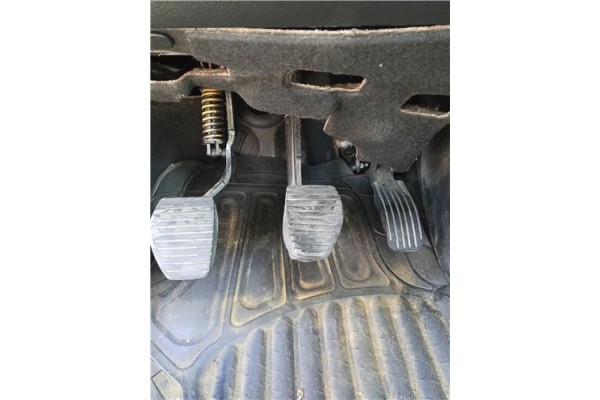 Recambio de pedal freno para peugeot 207 sw 1.6 hdi referencia OEM IAM 4501W5 4501AR 