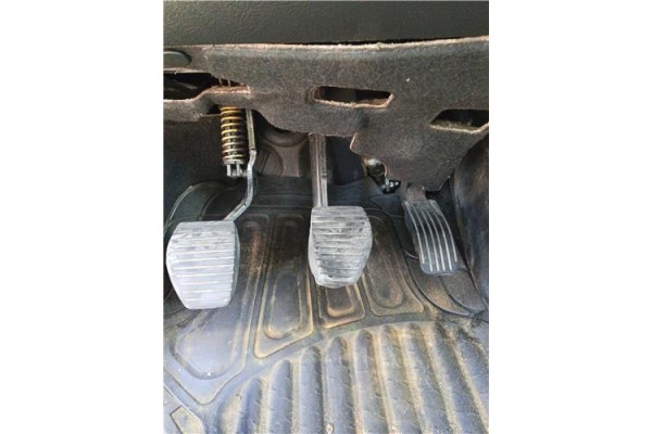 Recambio de pedal freno para peugeot 207 sw 1.6 hdi referencia OEM IAM 4501W5 4501AR 