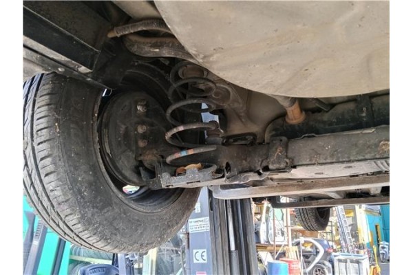 Recambio de puente trasero para peugeot 207 sw 1.6 hdi referencia OEM IAM 5148T3 5148V9 