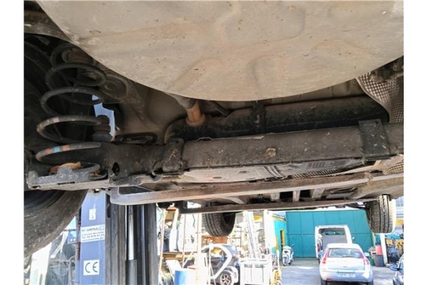 Recambio de puente trasero para peugeot 207 sw 1.6 hdi referencia OEM IAM 5148T3 5148V9 