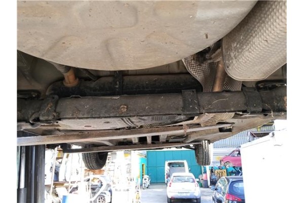 Recambio de puente trasero para peugeot 207 sw 1.6 hdi referencia OEM IAM 5148T3 5148V9 