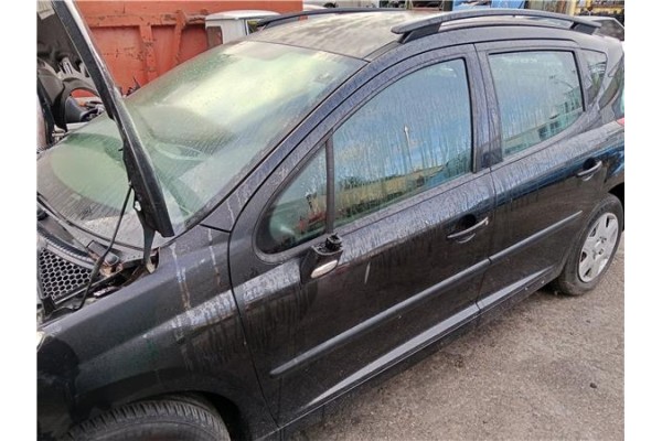 Recambio de puerta delantero izquierda para peugeot 207 sw 1.6 hdi referencia OEM IAM 9002X5  