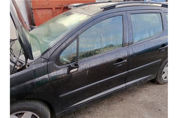 Recambio de puerta delantero izquierda para peugeot 207 sw 1.6 hdi referencia OEM IAM 9002X5  