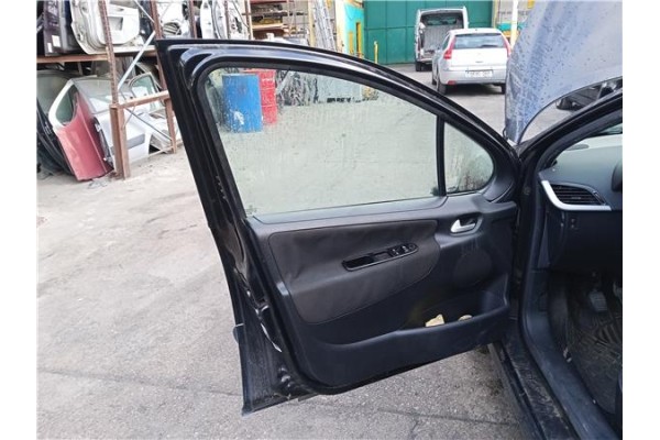 Recambio de puerta delantero izquierda para peugeot 207 sw 1.6 hdi referencia OEM IAM 9002X5  