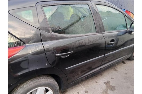 Recambio de puerta trasero derecha para peugeot 207 sw 1.6 hdi referencia OEM IAM 9008V5  