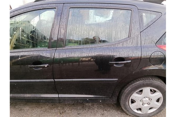 Recambio de puerta trasero izquierda para peugeot 207 sw 1.6 hdi referencia OEM IAM 9006Q2  