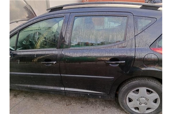 Recambio de puerta trasero izquierda para peugeot 207 sw 1.6 hdi referencia OEM IAM 9006Q2  