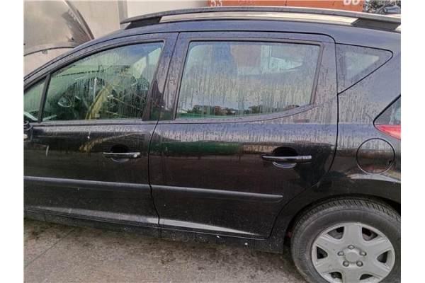 Recambio de puerta trasero izquierda para peugeot 207 sw 1.6 hdi referencia OEM IAM 9006Q2  