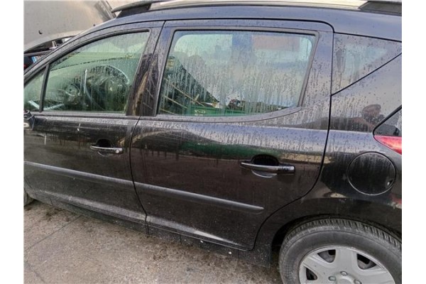 Recambio de puerta trasero izquierda para peugeot 207 sw 1.6 hdi referencia OEM IAM 9006Q2  