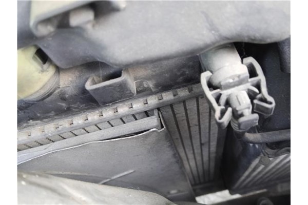 Recambio de radiador para peugeot 207 sw 1.6 hdi referencia OEM IAM 1330P9  