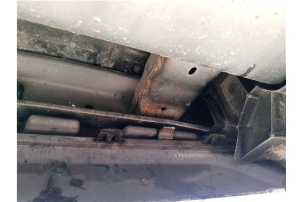 Recambio de refuerzo paragolpes trasero para peugeot 207 sw 1.6 hdi referencia OEM IAM 7414TH  