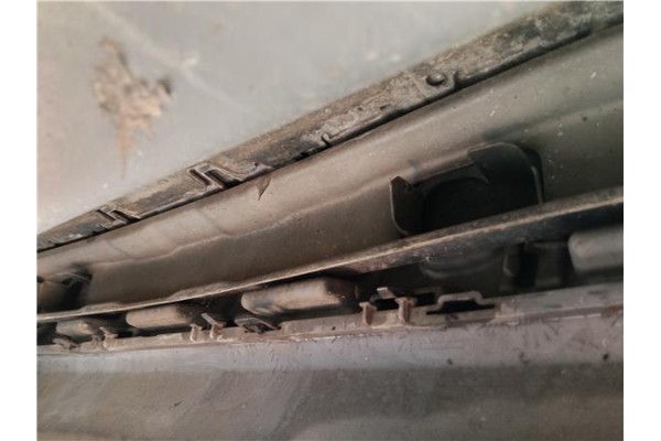 Recambio de refuerzo paragolpes trasero para peugeot 207 sw 1.6 hdi referencia OEM IAM 7414TH  