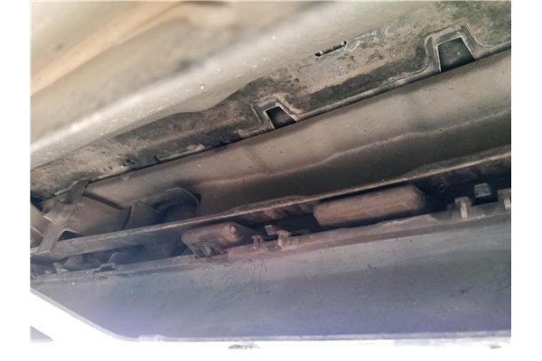 Recambio de refuerzo paragolpes trasero para peugeot 207 sw 1.6 hdi referencia OEM IAM 7414TH  