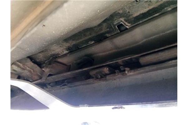 Recambio de refuerzo paragolpes trasero para peugeot 207 sw 1.6 hdi referencia OEM IAM 7414TH  