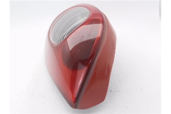 Recambio de piloto trasero derecho para citroen xsara picasso 2.0 hdi referencia OEM IAM 9631563980 89300241 