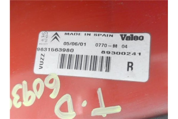 Recambio de piloto trasero derecho para citroen xsara picasso 2.0 hdi referencia OEM IAM 9631563980 89300241 