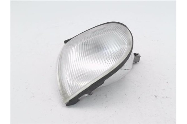 Recambio de intermitente delantero izquierdo para nissan vanette cargo (hc23) 2.3 d referencia OEM IAM 7R01506  