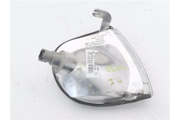 Recambio de intermitente delantero izquierdo para nissan vanette cargo (hc23) 2.3 d referencia OEM IAM 7R01506  