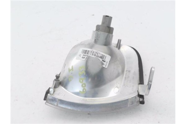 Recambio de intermitente delantero izquierdo para nissan vanette cargo (hc23) 2.3 d referencia OEM IAM 7R01506  