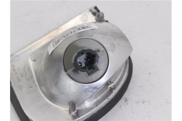 Recambio de intermitente delantero izquierdo para nissan vanette cargo (hc23) 2.3 d referencia OEM IAM 7R01506  