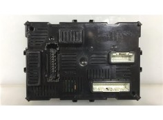 CAJA FUSIBLES/RELE 8200652285 00876590 
