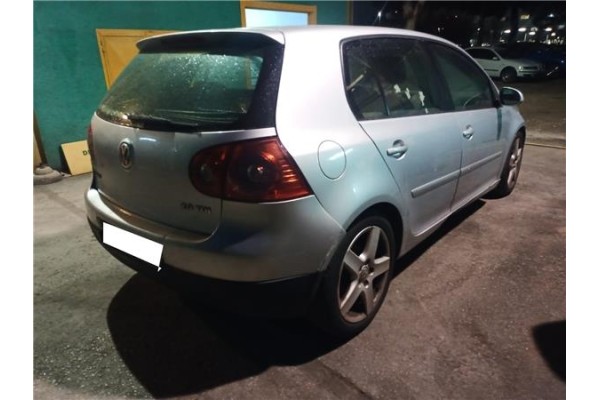 volkswagen golf v (1k1) del año 2004