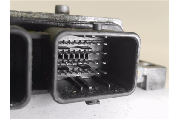 Recambio de centralita para ford mondeo iv turnier 2.0 tdci referencia OEM IAM 7G9112A650UE 5WS40595E 