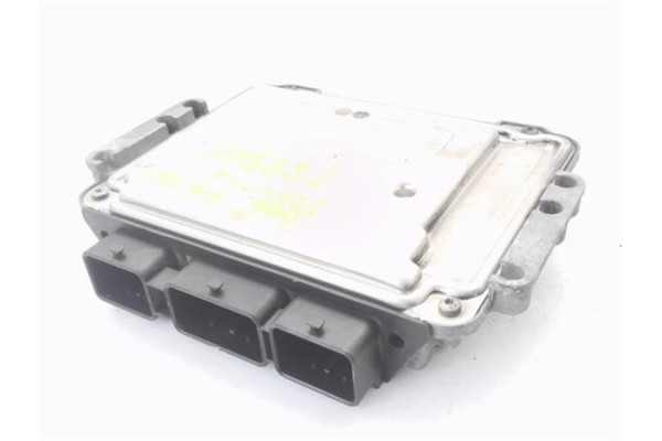 Recambio de centralita para peugeot 206 1.6 hdi 110 referencia OEM IAM 9656596680 281011560 