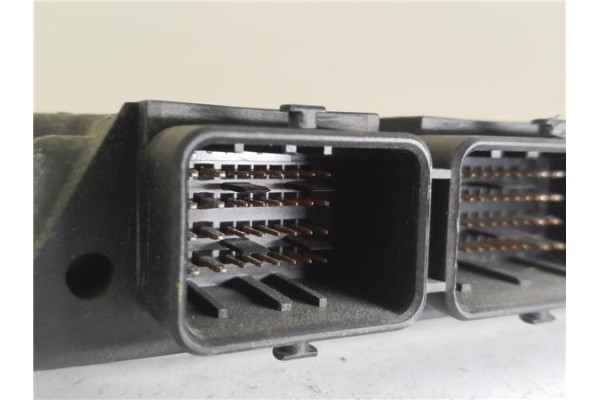 Recambio de centralita para peugeot 206 1.6 hdi 110 referencia OEM IAM 9656596680 281011560 