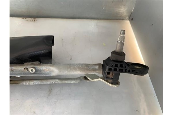Recambio de motor limpiaparabrisas delantero para fiat ii panda (169) 1.2 referencia OEM IAM 46804522  