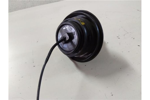 Recambio de tapon combustible para volvo serie 340 1.4 referencia OEM IAM   