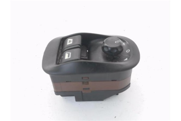 Recambio de mando elevalunas para peugeot 206 cc cabrio-coupé 1.6 16v referencia OEM IAM 655458  