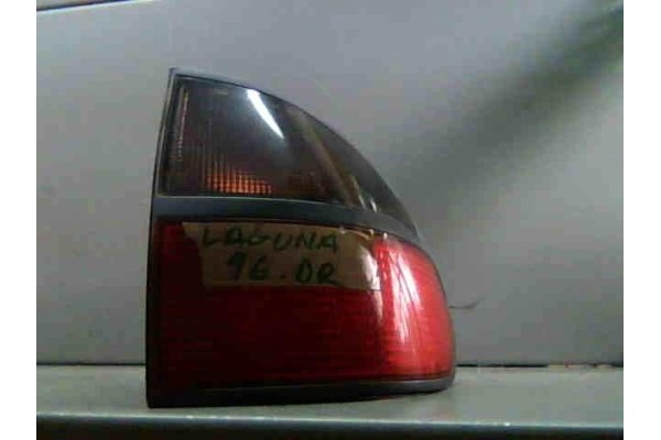 Recambio de piloto trasero derecho para renault laguna (b56)(1994) 1.8 (b56s/t/0) referencia OEM IAM   